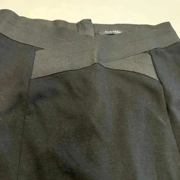 Elie Tahari black black skirt with a criss cross stretch waist zip up back sz 8 - Picture 9 of 11